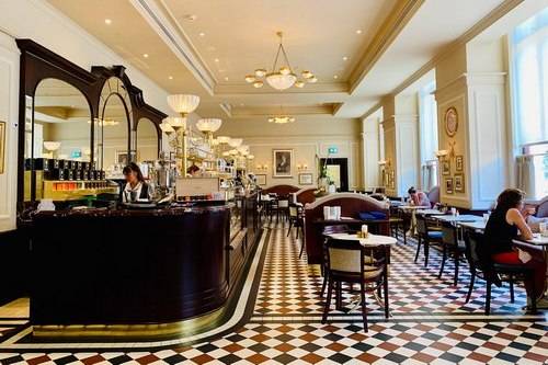 Kawiarnie Warszawa Centrum Cafe_Bristol