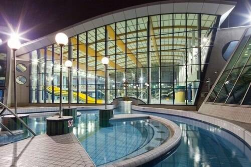 Basen odkryty Warszawa Park Wodny
