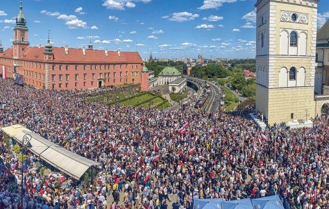 Imponująca frekwencja na marszu 4 czerwca