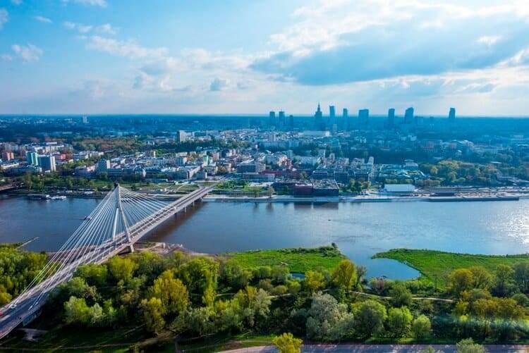 Mniej niż 3 tysiące kopciuchów pozostało do wymiany w Warszawie lepsza jakość powietrza w warszawie
