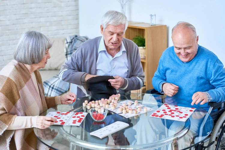 Spotkania integracyjne dla seniorów na Bielanach spotkania seniorów warszawa bielany