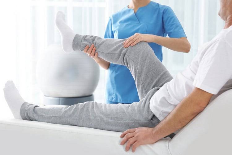 Jak znaleźć dobrego fizjoterapeutę w Warszawie? fizjoterapeuta-w-warszawie
