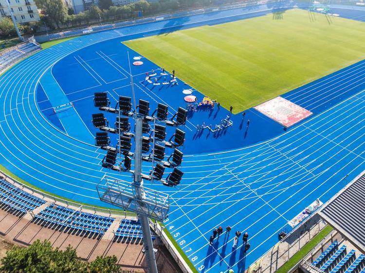 Nowy stadion lekkoatletyczny na Pradze-Południe Stadion Orzeł Podskarbińska