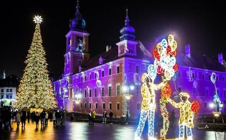 Ostatni weekend ze świąteczną iluminacją Świąteczne iluminacje w Warszawie