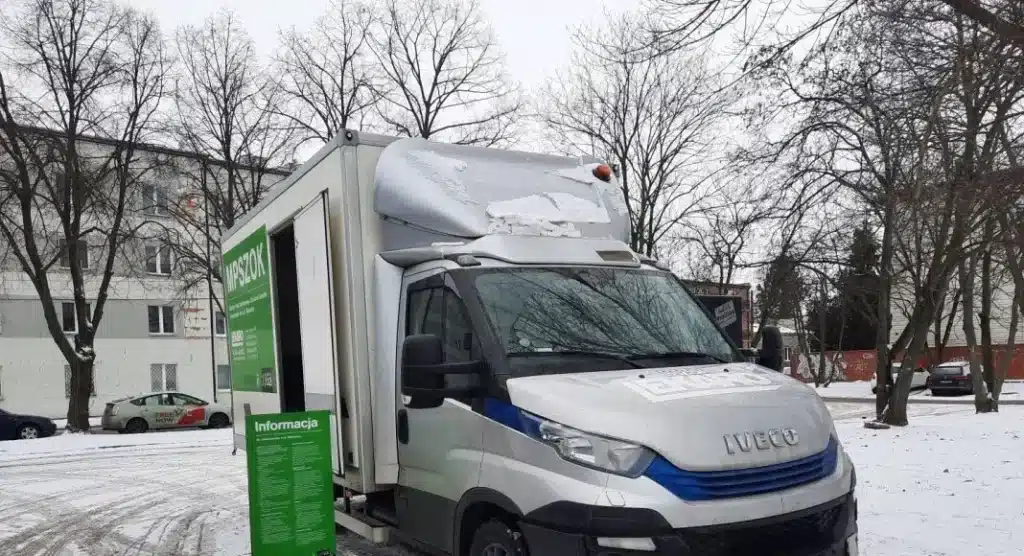 Warszawa zwiększa liczbę MPSZOK-ów – od 1 października łatwiej oddasz odpady Samochód Mobilnego Punktu Selektywnego Zbierania Odpadów Komunalnych (MPSZOK-ów) Warszawa