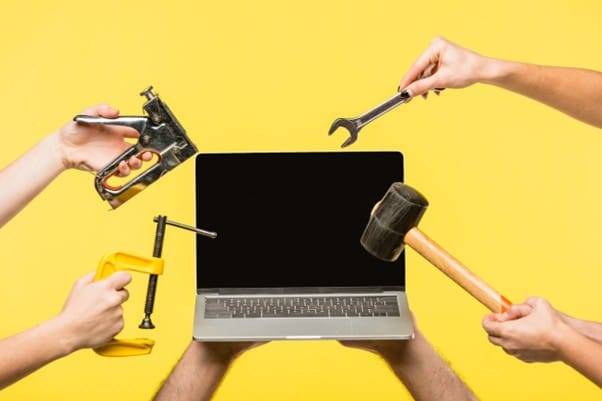 Gdzie naprawić laptopa, gdy gwarancja już wygasła? naprawa laptopów Bemowo