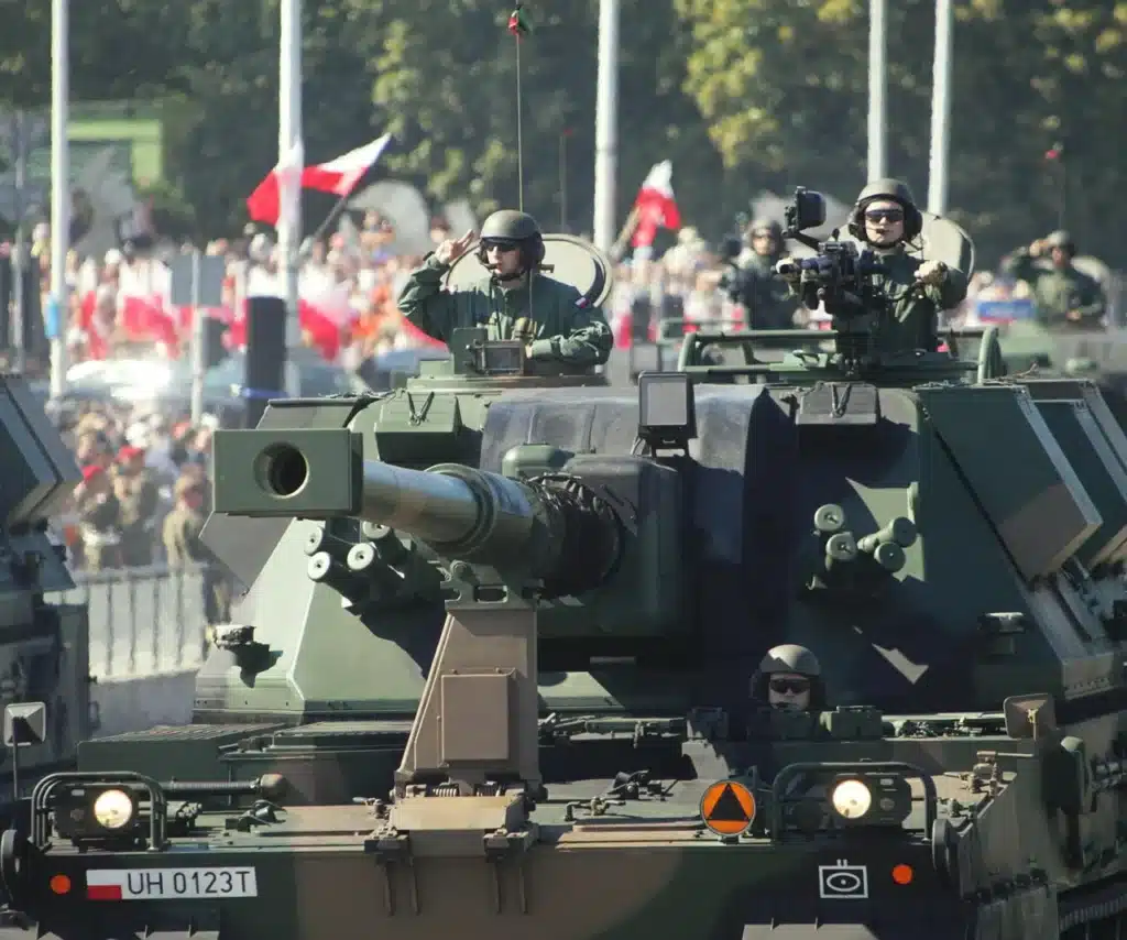 Czołgi, samoloty i tysiące żołnierzy – Wojsko Polskie zaprezentuje swój potencjał. Poznaj szczegóły defilady w Warszawie Defilada wojskowa 2025 w Warszawie
