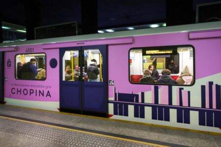 Chopinowski tramwaj i pociąg metra rozpoczęły kursy w Warszawie metro chopinowskie - wydarzenia Warszawa