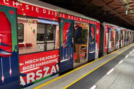 Świąteczny pociąg metra_02_fot. Metro Warszawskie