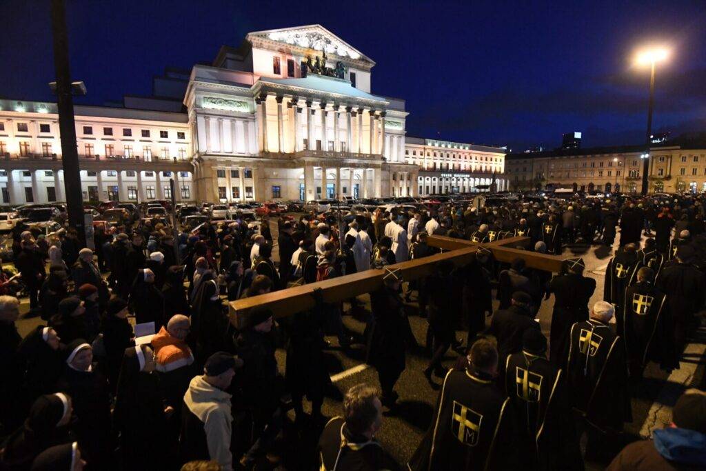 Centralna Droga Krzyżowa w Warszawie